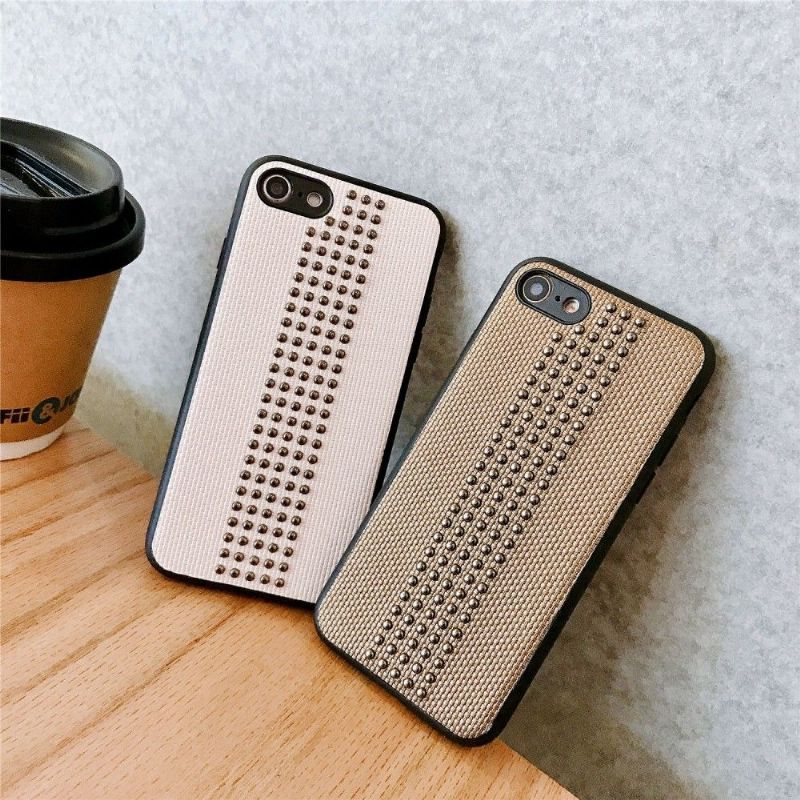 Kryt Na iPhone SE 2022 Kožený Efekt Nýtů