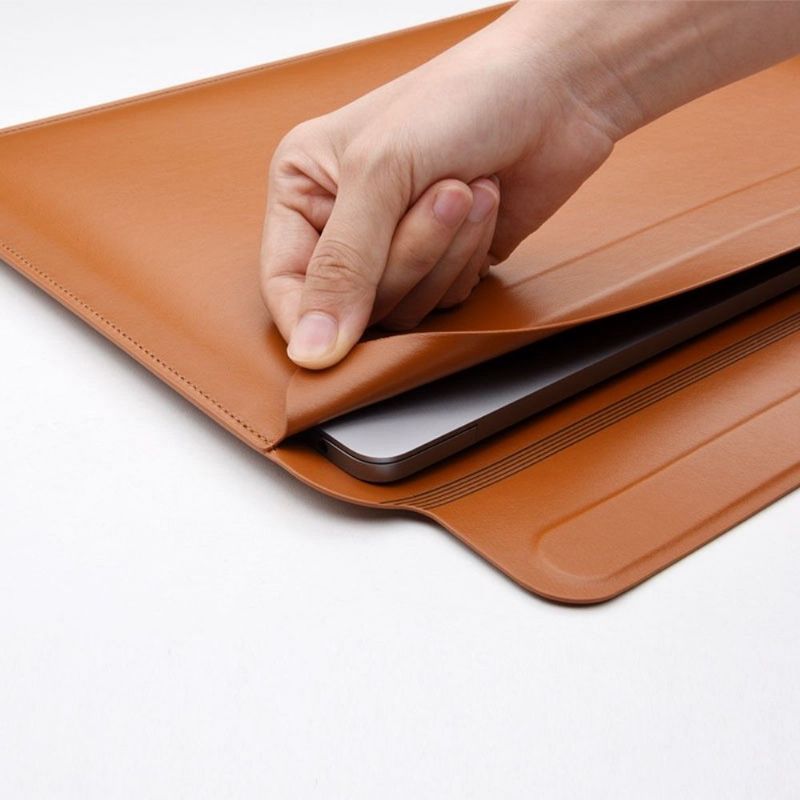 Funkce Stojanu Macbook Pro 14" Skin Pro Series 2021