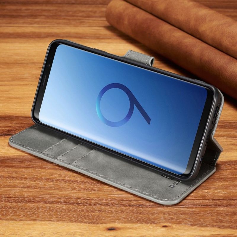 Flipové Pouzdro Na Samsung Galaxy S9 Plus Retro Styl Dg Ming