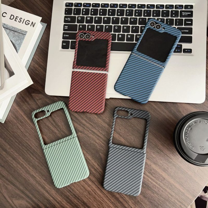 Kryt Samsung Galaxy Z Flip 7 Fe Kryty Na Mobil Magnetická Textura S Uhlíkovými Vlákny