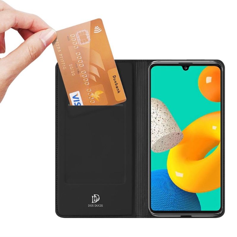 Pouzdra Na Samsung Galaxy M32 Obchodní Saténový Efekt